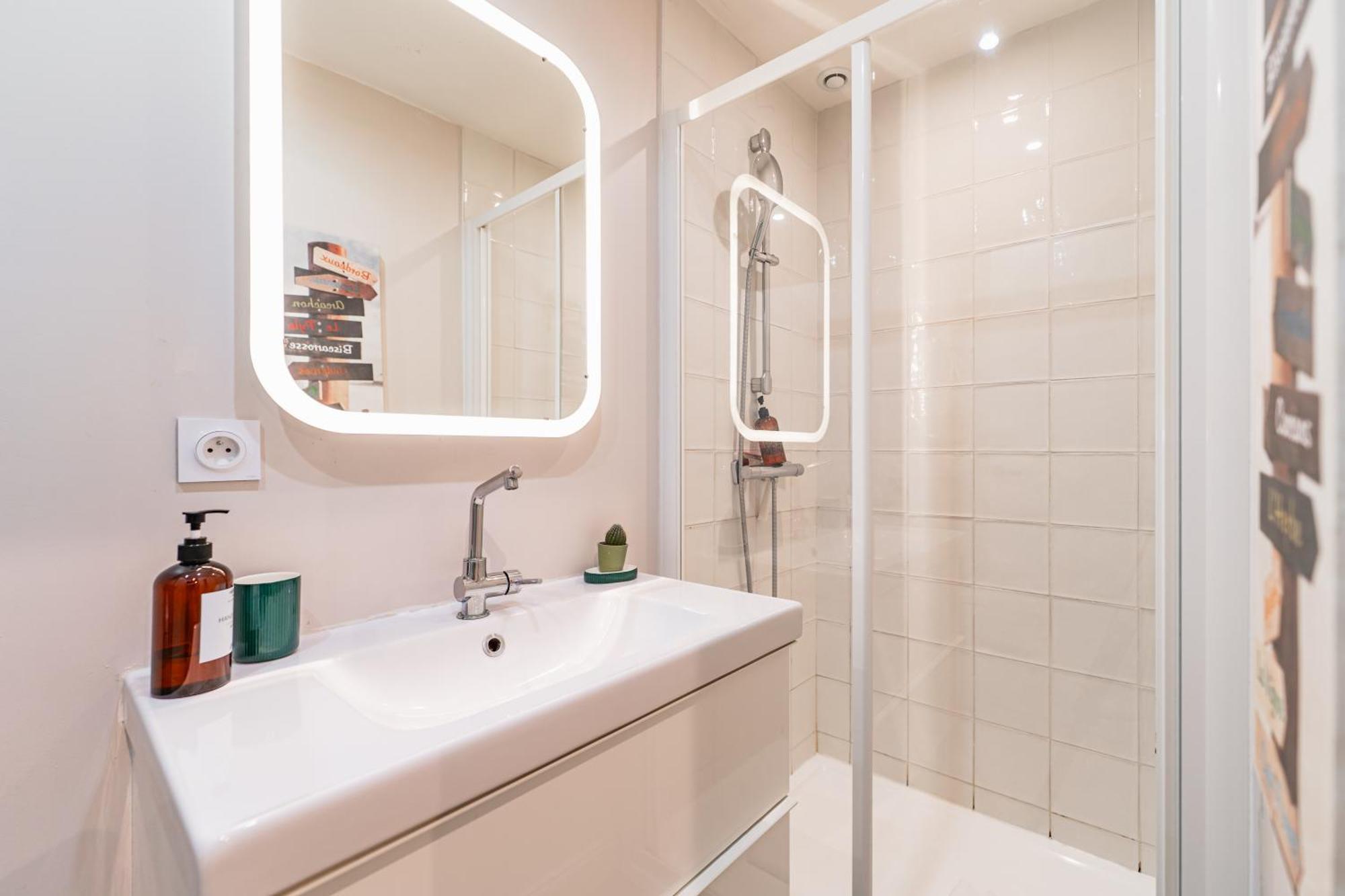 Appartement Aux Portes Du Jardin Public บอร์โด ภายนอก รูปภาพ
